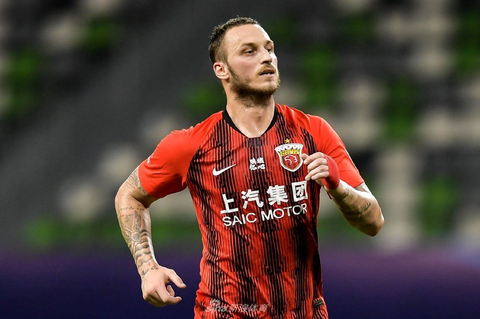 在竞争激烈 在竞争激烈