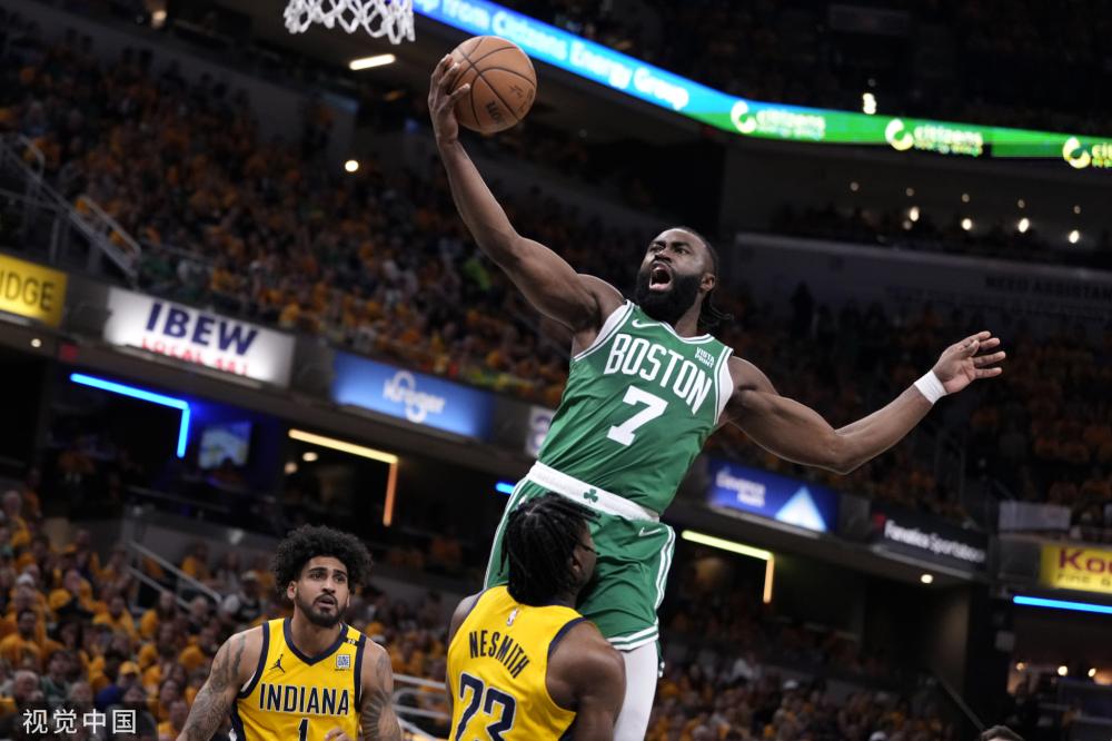 制造了巨大 制造了巨大