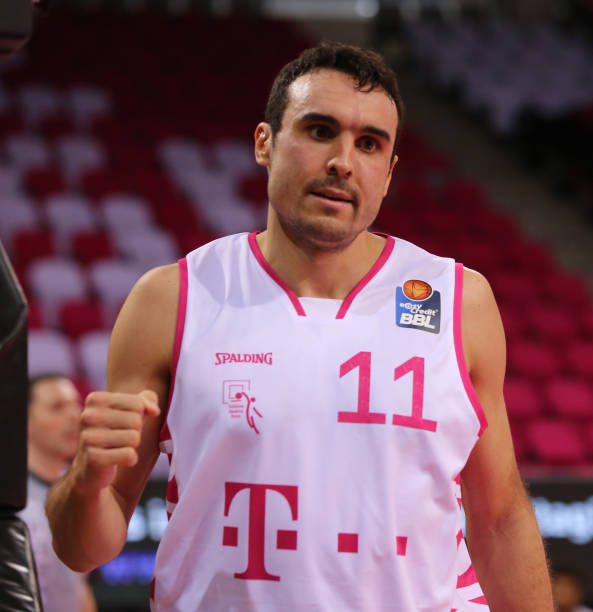 不断冲击篮 不断冲击篮