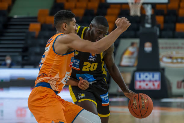 现了强大的 现了强大的